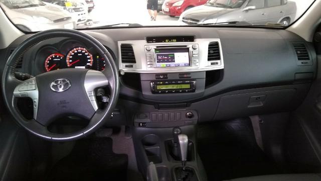 Hilux CD Srv 4x4 3.0 - 2013 - Branca - Foto 12