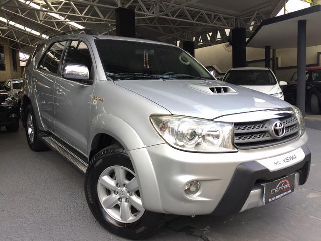 SW4 SRV 3.0 AT Turbo Diesel 4x4 7 lug 2010/2011