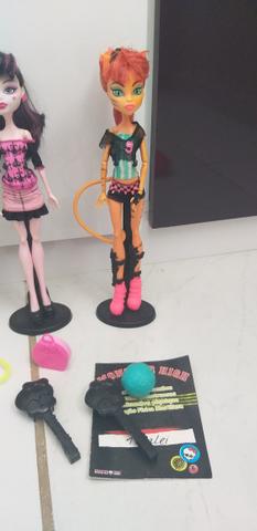 Bonecas monster high