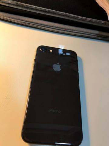Iphone 8 - Foto 2