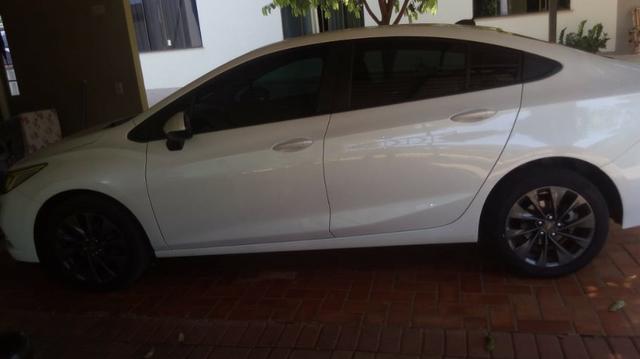 Carro Cruze LT