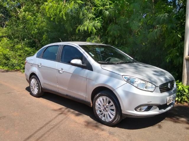 Fiat Gran Siena Essence 1.6 13/14 - Sem detalhes - SEMI-NOVO - zero bala