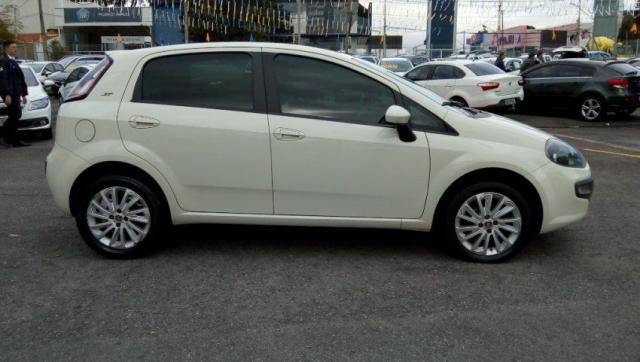 FIAT PUNTO EVO ESSENCE 1.6 16V DUALPLUS FLEX Branco 2015/2016 - Foto 7