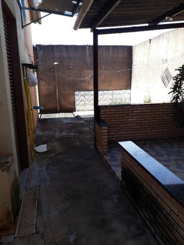 Casa de 2 Quartos no Setor Por do Sol lote 300 Metros - Foto 13