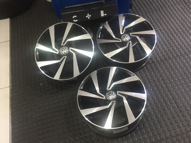 Rodas Volkswagen aro 14 - Foto 6