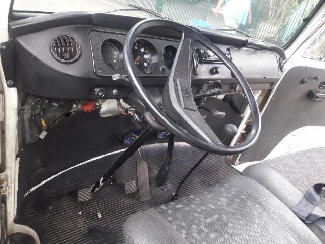 Kombi com carroceria - Foto 7