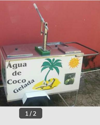 Carrinho de água de coco
