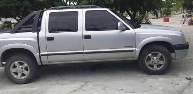 Vendo esta S10 cabine dupla top de linha - Foto 3