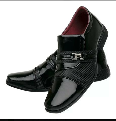 fotos de sapatos sociais