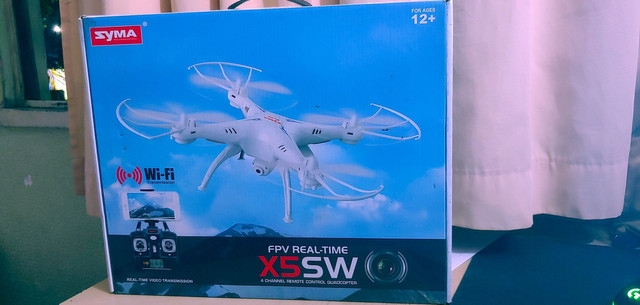 Drone X5SW Wi-Fi FPV Real Time - Syma