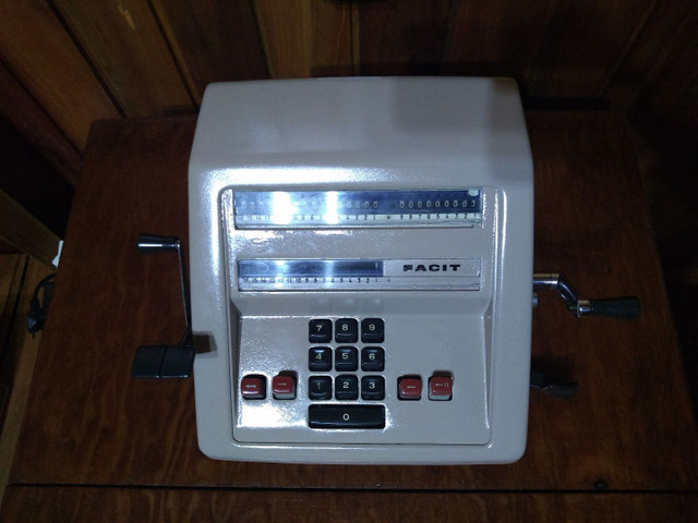 Rara !!! Calculadora antiga decoração !!! - Foto 2