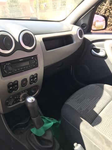 Renault Sandero - Foto 4