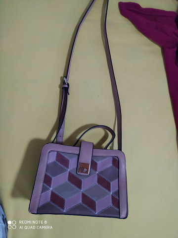 Bolsa nova bem linda
