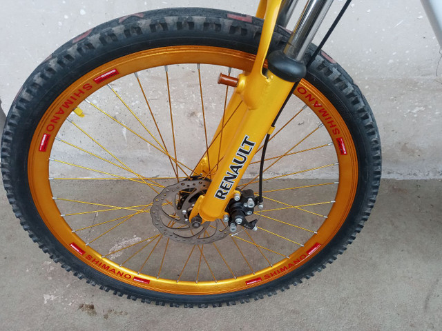 Bicicleta Renault / Aro 26 / 21 Marchas - Foto 3