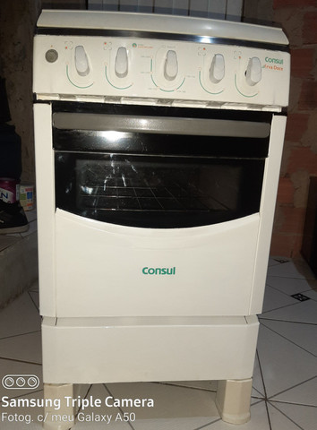Fogão consul muinto bom *acendimento automático entrego grátis sem taxa