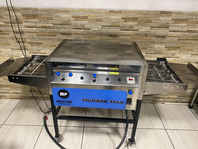 Forno esteira elétrico