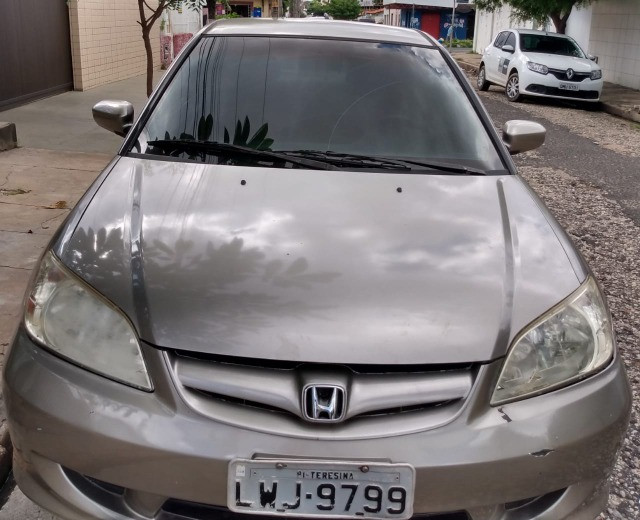 Civic dourado 2005 4 p completo - Foto 2