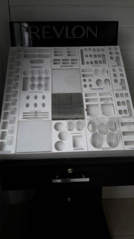 Display de maquiagem - Foto 3