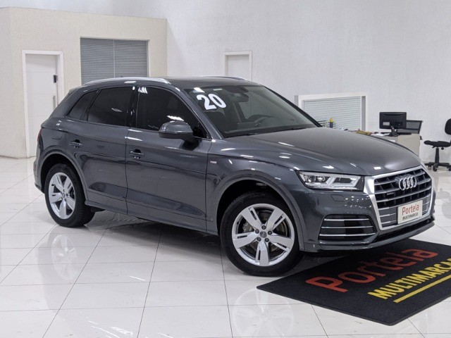 AUDI Q5 S-LINE 2.0 TFSI AT IMPECAVEL COM APENAS 18712KM