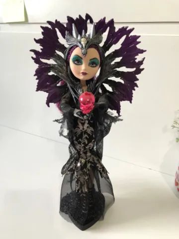 Boneca Ever after Raven Queen Usada - Artigos infantis - Cidade