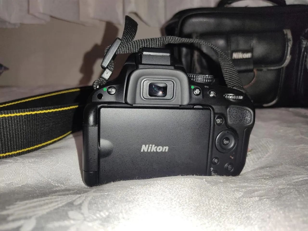 Nikon D5100 - Foto 3