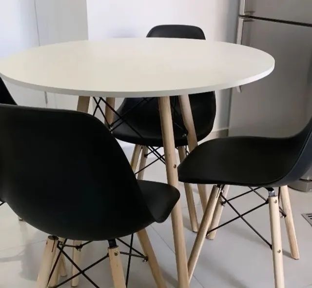 MESA EIFFEL  COM CADEIRAS - Foto 3