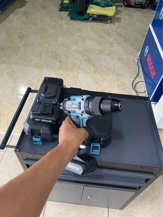 Parafusadeira de impacto com 2 baterias de 18v motor Brushless - Wesco(Lja/Nova) - Foto 4