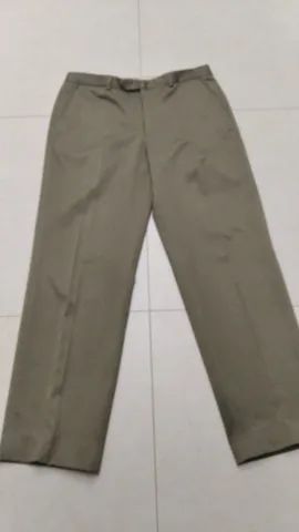 Calça Social tamanho 46 - design italiano