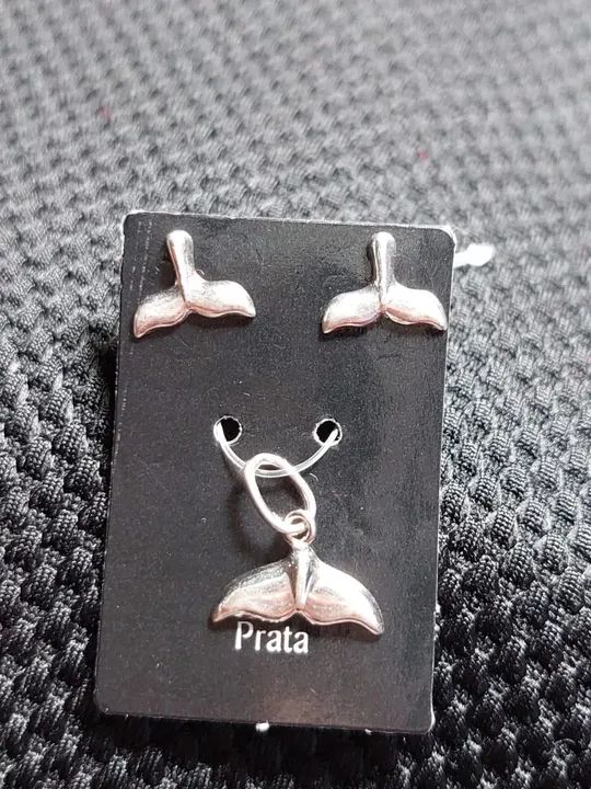 Brinco rabo de sereia + pingente rabo de seria - Foto 2