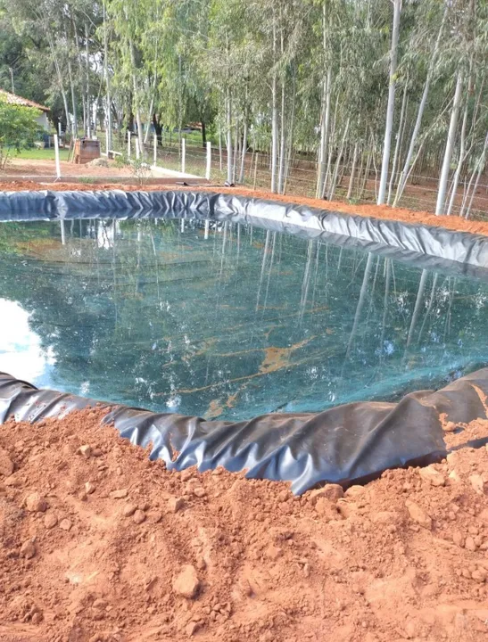 Lona Preta 850 micras Geomembrana de Pead 11 x 5