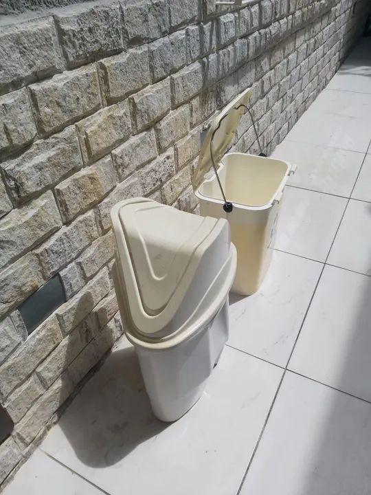 Lixeira 60 Litros  - Foto 2