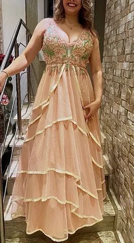 VESTIDO ARTE SACRA CAMADAS  ROSÊ ROSA PEDRARIA NOIVA MADRINHA DEBUTANTE FORMATURA - Foto 6