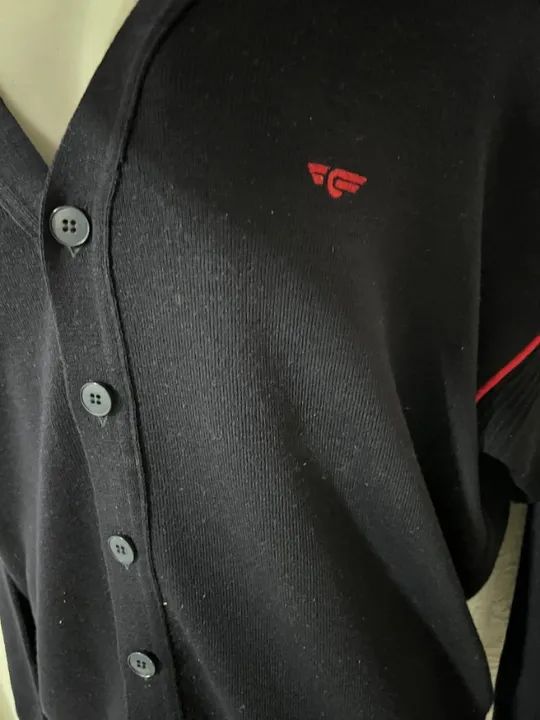 Cardigan em trico a linha tamanho G