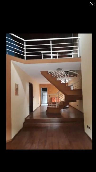 Casa em SJP, próximo centro, troca