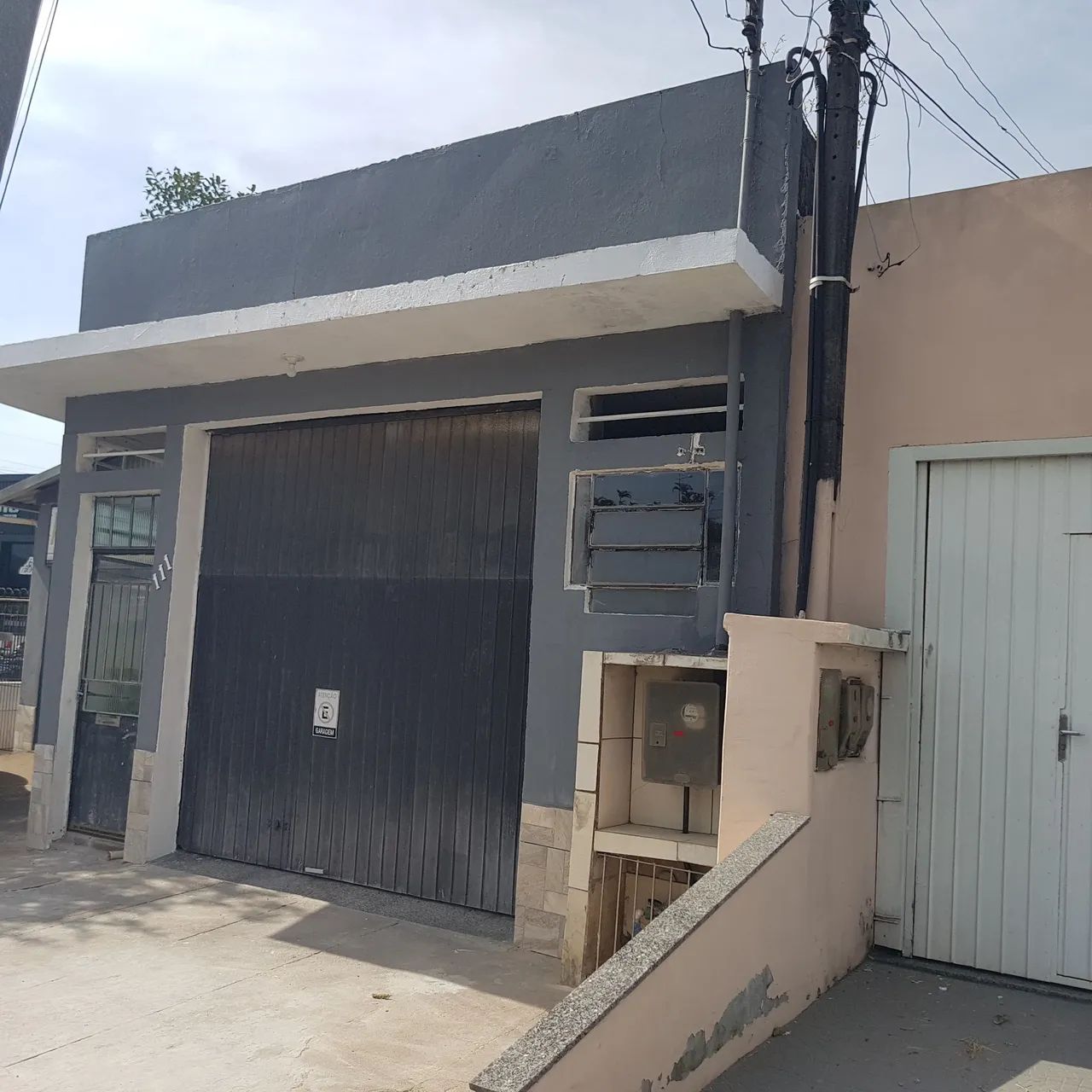 Alugo Sala Comercial/Galpão na Marginal da BR 101, Bairro Serraria/SJ, R$ 2500+taxas - Foto 2