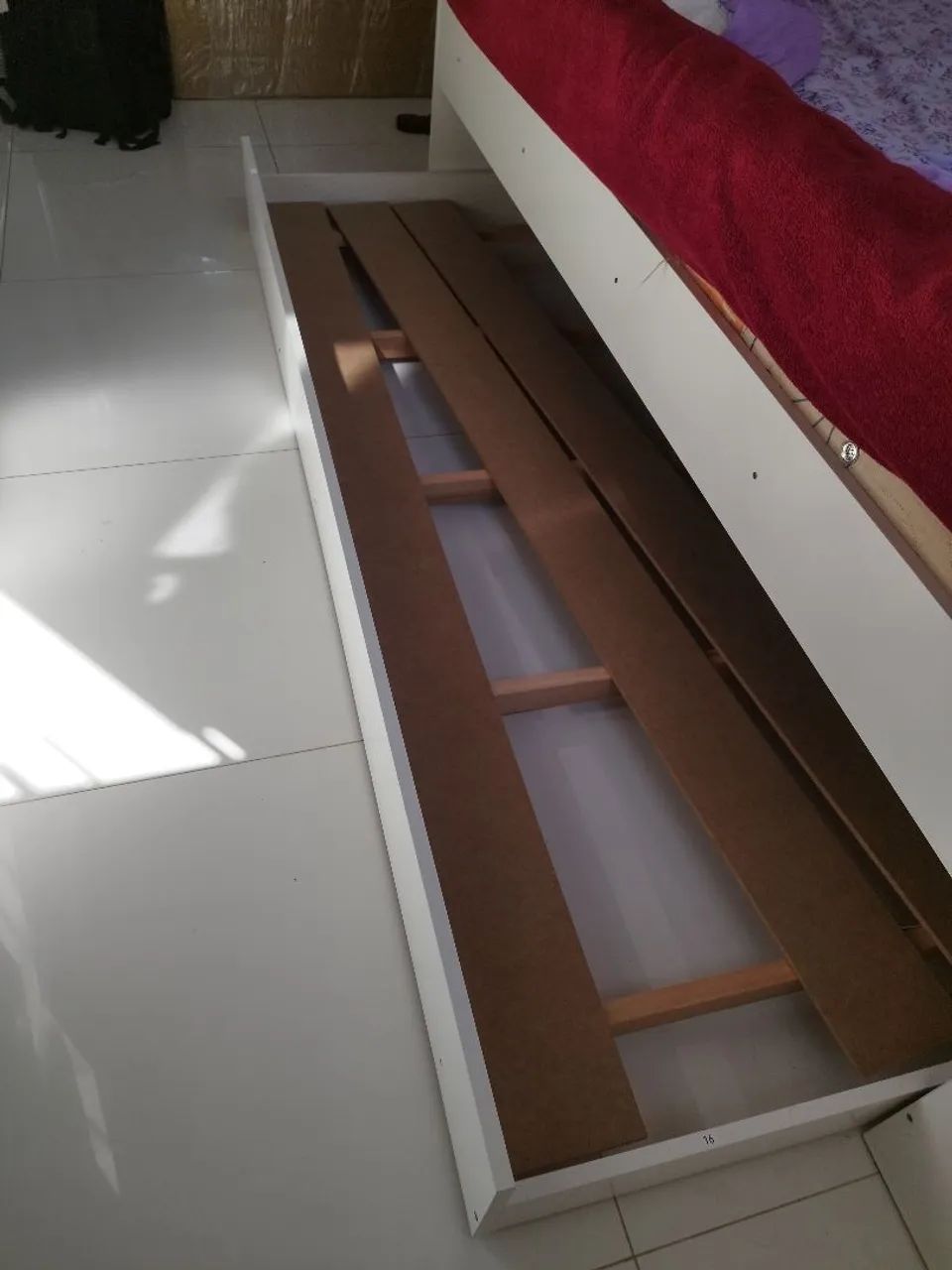 Bicama de solteiro com partilheira e baú - Foto 3