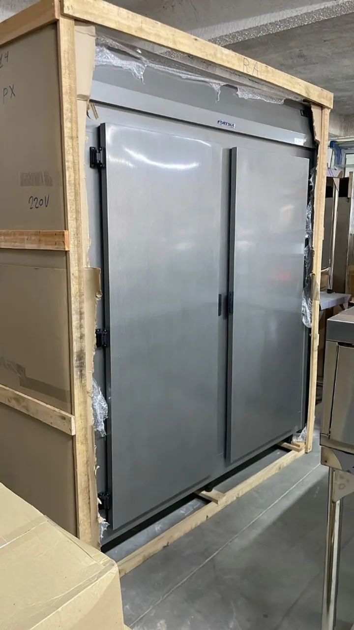 Mini câmara de açougue refrigerada 1900l (Ester)65060022259841120