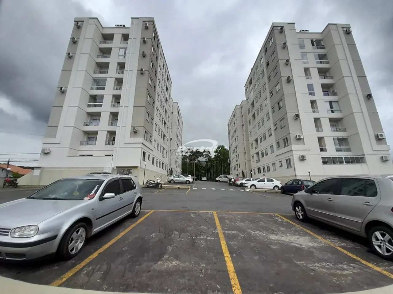 Apartamento dois dormitórios disponível para locação no Bairro Badenfurt Blumenau