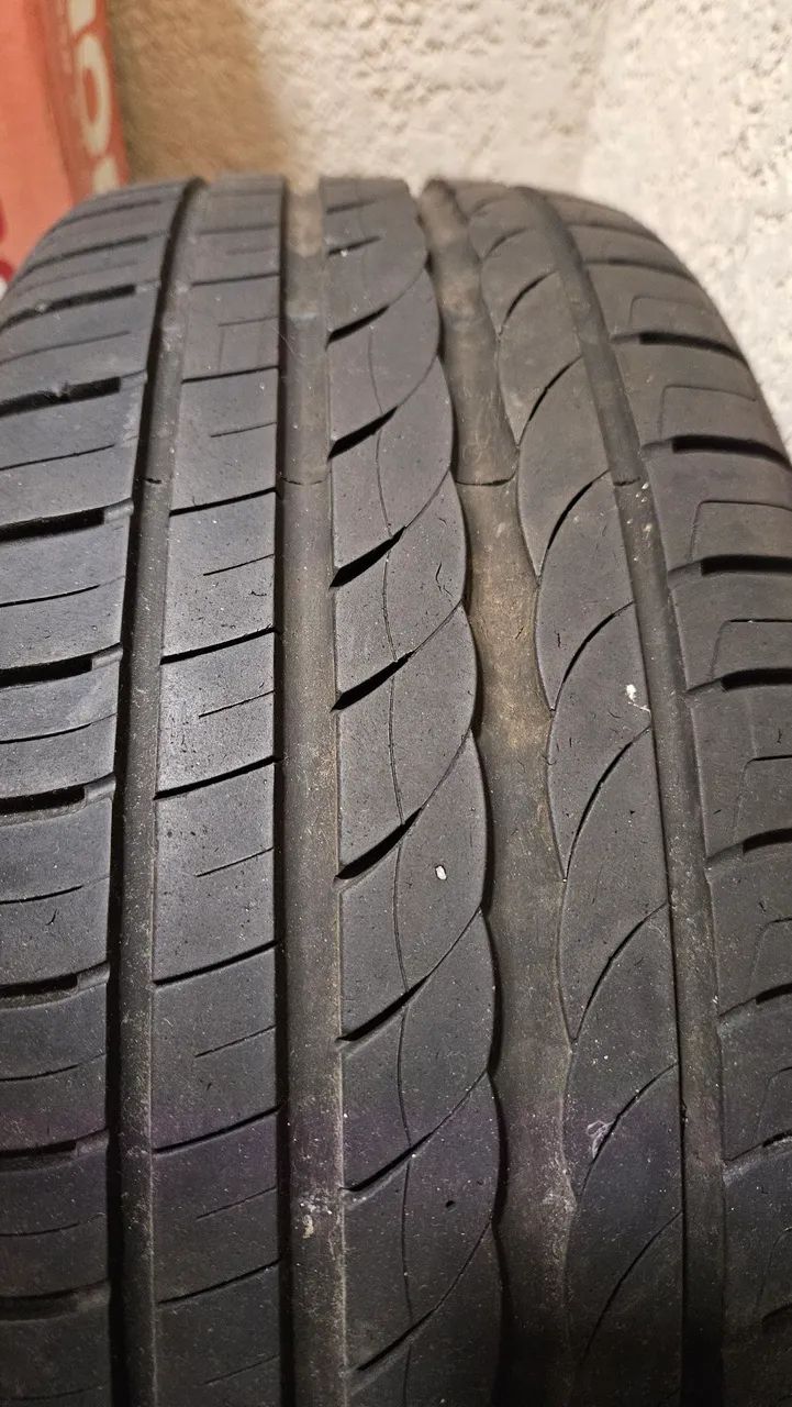 Jogo de Pneus Pirelli Cinturato P1 Plus 195/40 R17