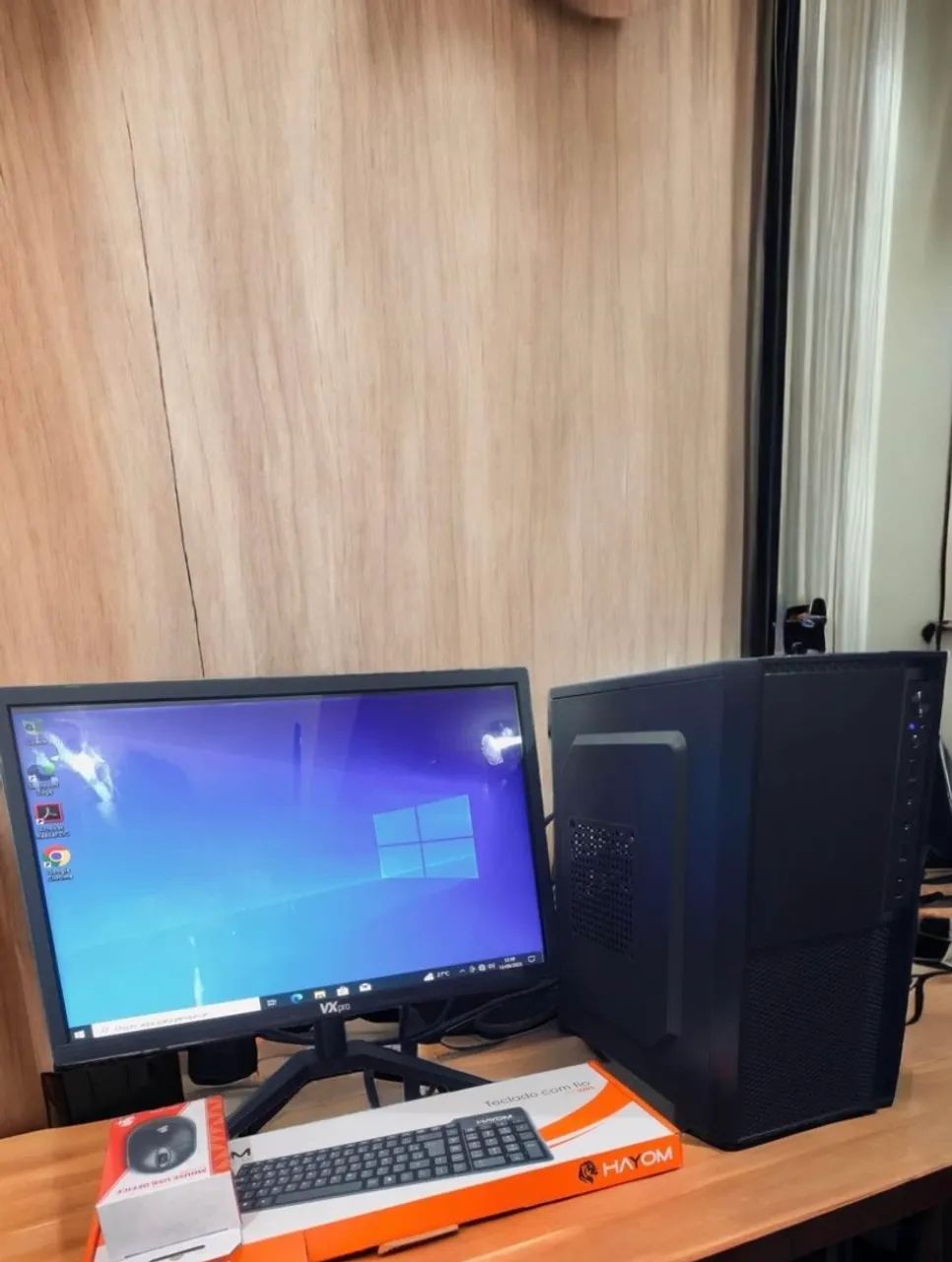 19-inch New HDMI Monitor64317906646915120