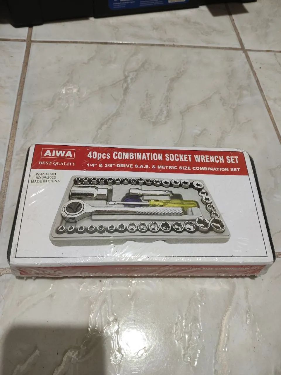 Jogo de Chaves de Soquete 40 Peças 1/4" e 3/8" AIWA - Foto 2