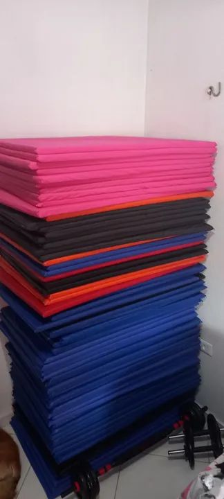 Kit Colchonetes para Camping - 10 peças. Tamanho 100 X 60 X 3 cm - Foto 2