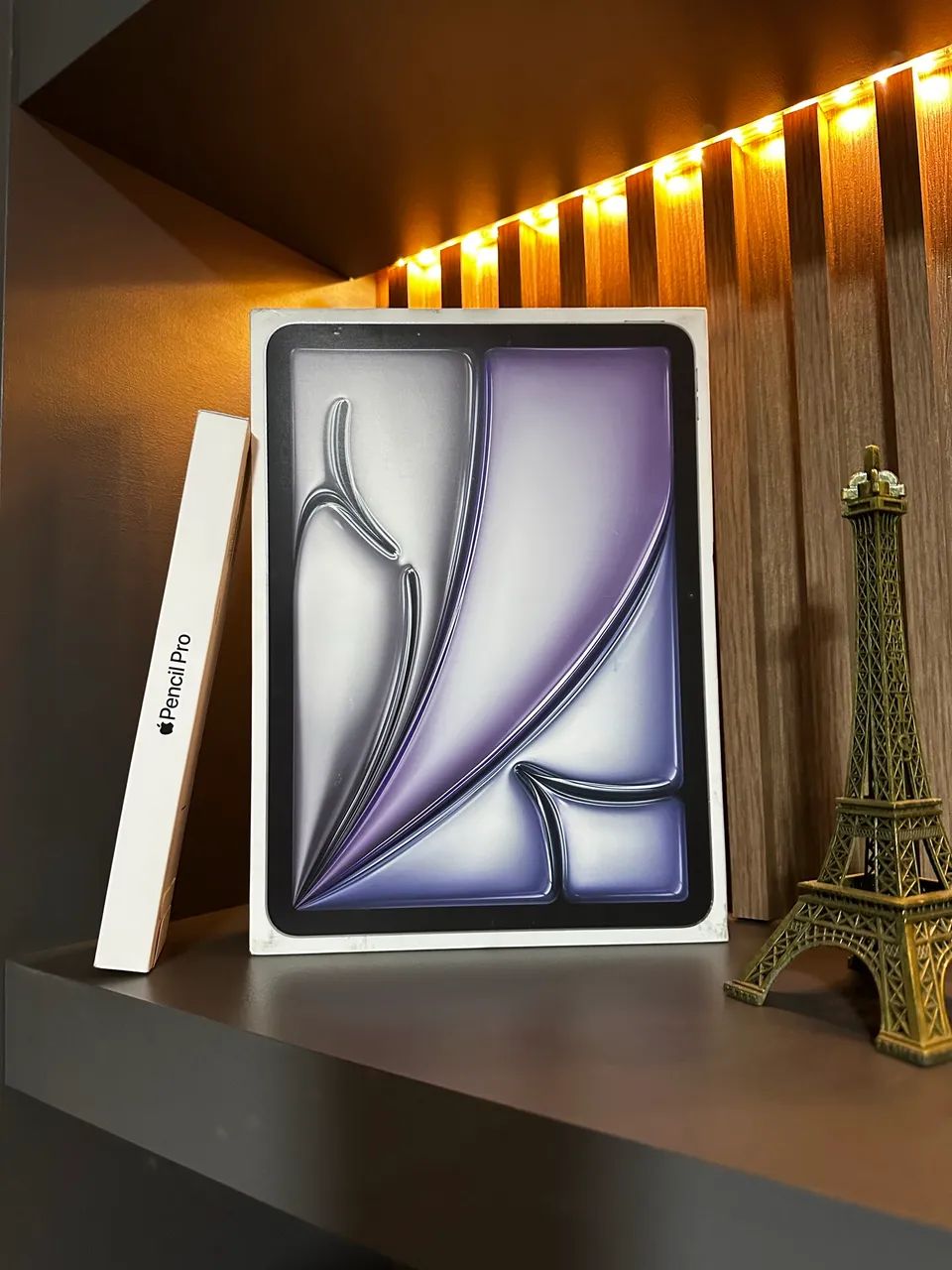 iPad Air M3 2025 - Wi-Fi - 11 polegadas - 128Gb (LACRADO