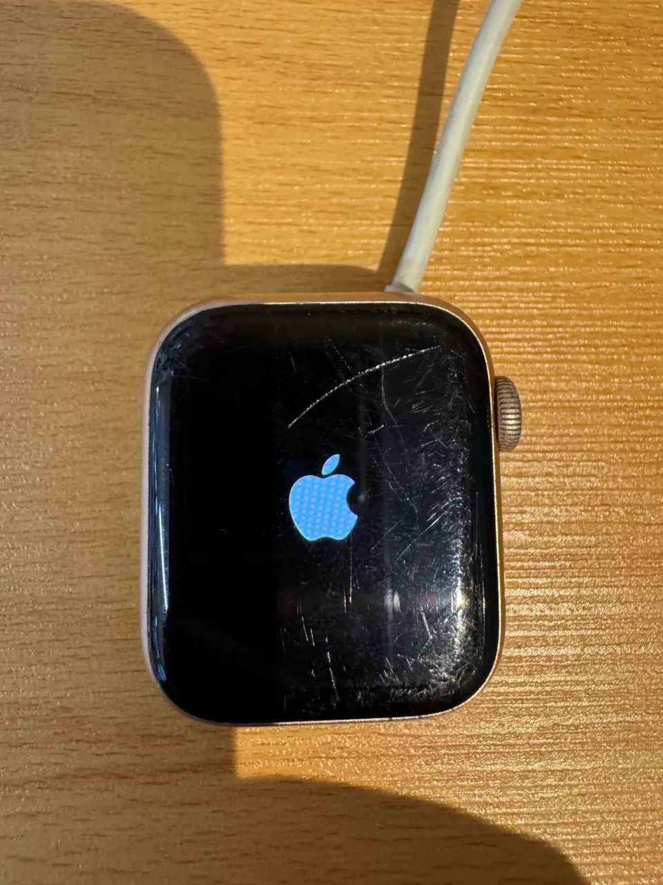 Apple Watch Série 4 40MM Rose Gold - Bat 68% - Foto 2