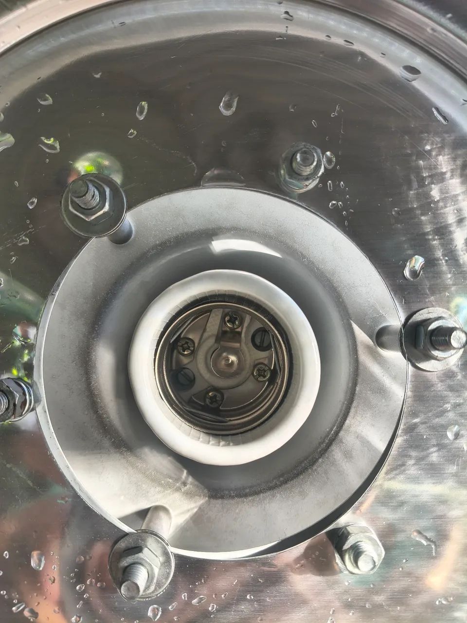 Luminária prismática, 22", conector E40, excelente estado  - Foto 2