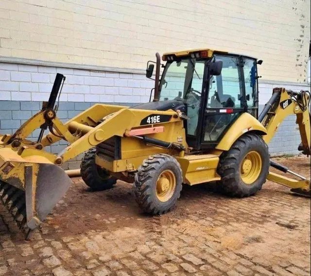 Retroescavadeira Caterpillar 416E Ano 2014 - Foto 2