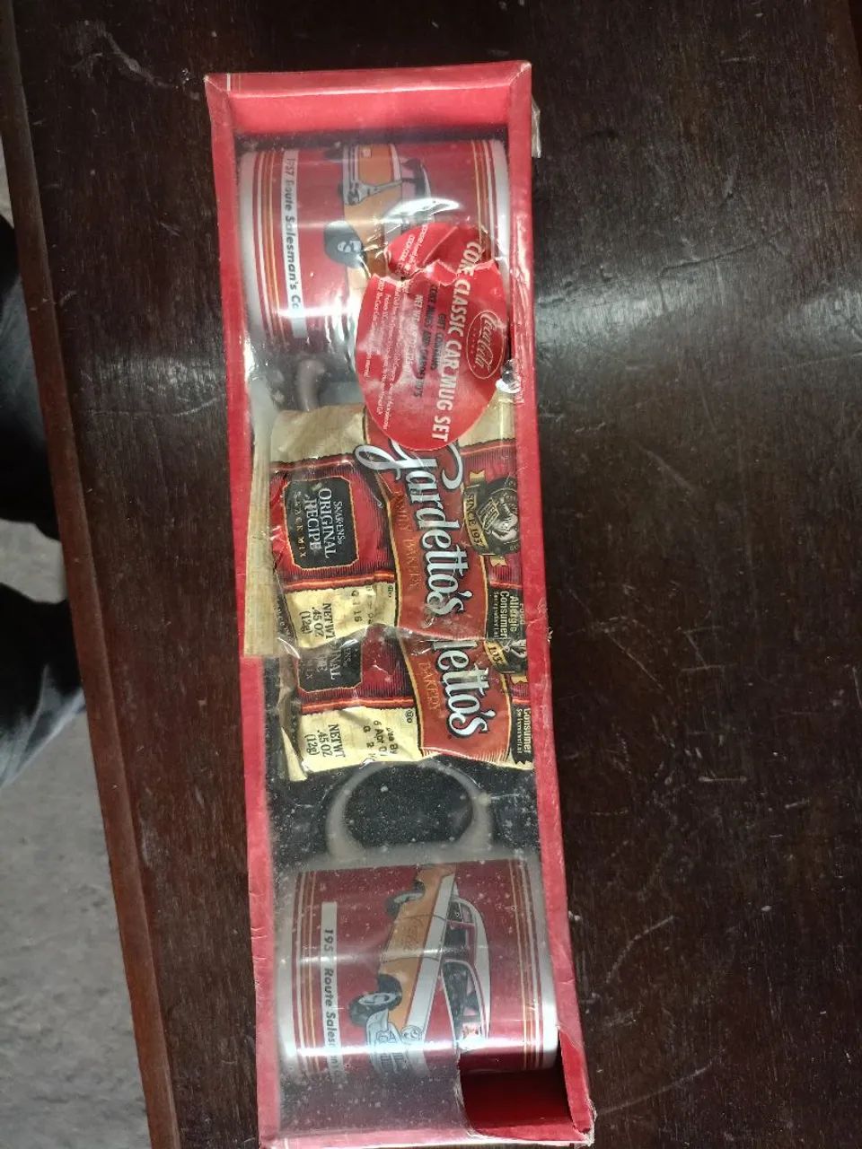 Kit Coca-Cola Canecas e Salgadinhos Jardetto's - Foto 2
