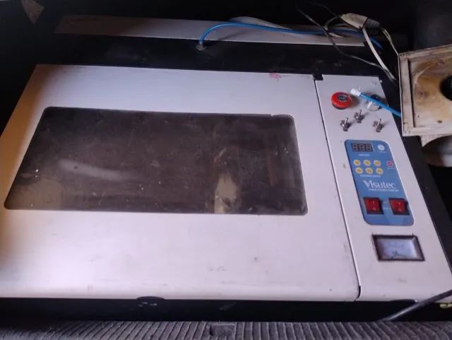 Maquina de Corte a laser e gravação Visutec 60x40