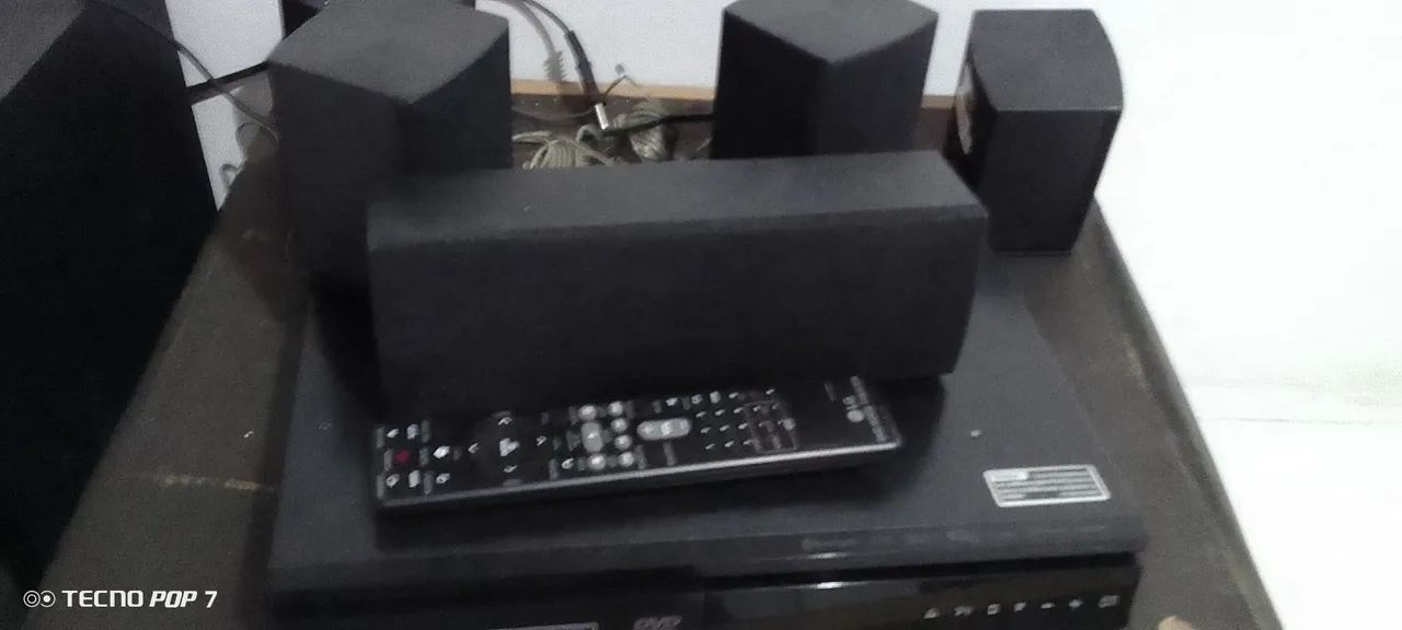 Home Theater LG 5.1 em ótimo estado