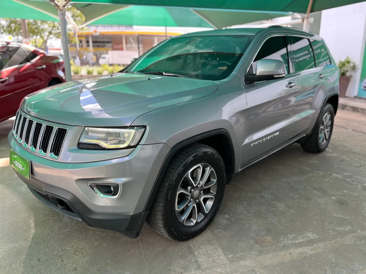 GRAND CHEROKEE LAREDO 2014
